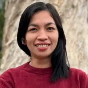 Looking for a job. I have experience taking care of a child