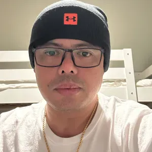 Chef or housekeeper looking for a job