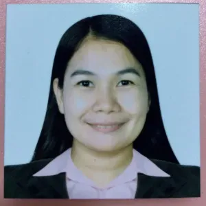 Baby sitter and probably expat family 