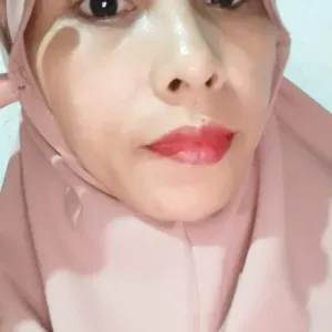 Looking for job in Hongkong Dec or First month of 2026