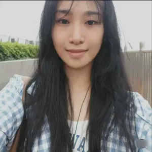 experienced pet care and child care looking for a job.