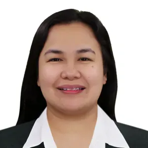 Babysitter/ Helper looking for a job