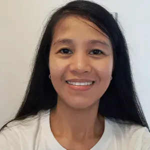 Patient,tidy,respectful,trustworthy and hardworking helper .