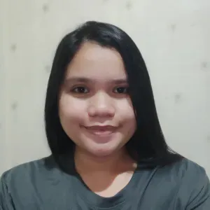 Domestic Helper / Nanny / Caregiver / Babysitter