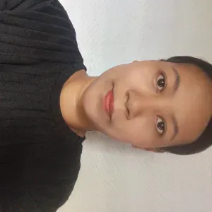 experience babysitter looking for a job