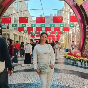 NANNY / TUTOR APPLICANT