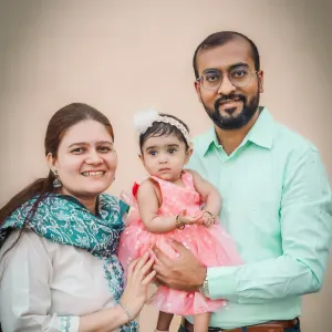 Looking for a helper, take care of toddler, cook Indian food