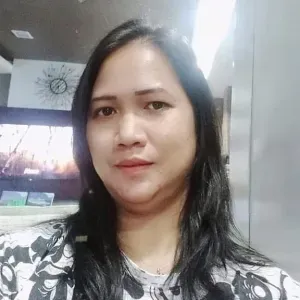 Experience babysitter and teenager looking for a job