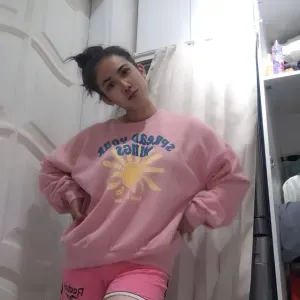 Im a experienced  babysitter  looking for a job