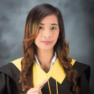 Experienced in babycare and childcare