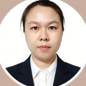 Domestic Helper take care old women