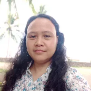 baby sitter/tutor/housekeeping looking for a job