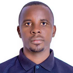 Experienced male cleaner in Dubai looking for a job