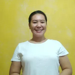 Looking for a nanny job for newborn and children in hk. 