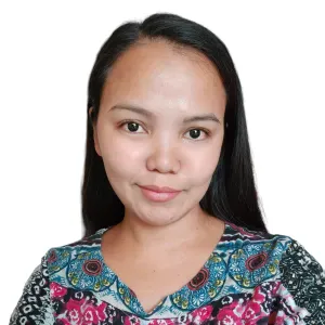 Experienced in babysitting and cooking in Kuwait & Hong Kong