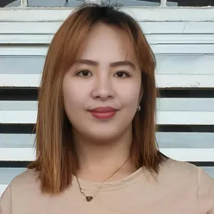 EXPERIENCE AS A MOTHER/ HOUSEWIFE LOOKING FOR JOB ABROAD