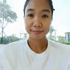 Experienced baby sitter looking for a Job.