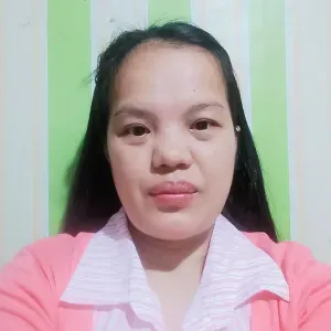 Experienced of taking care of a baby looking for a job