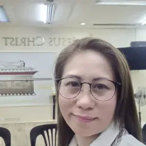 LOOKING A JOB AS CAREGIVER/DOMESTIC HELPER/ PET KEEPER 