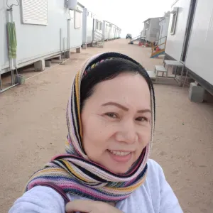 my name is rowena 55yrs.old with 3 kids from phil