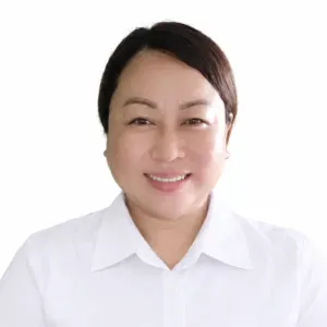 Experienced taking care of baby/children looking for a job.