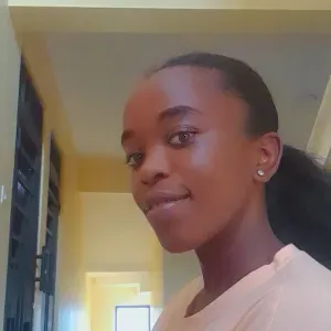 Experienced baby sitter looking for a job with in uganda 