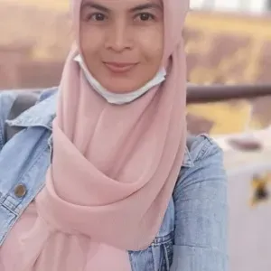 Hello I am Vicka an Indonesian with 2yrs experience