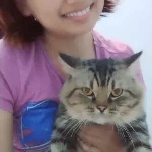 Looking for employer in HK, i'm cheerfull,honest,and passion