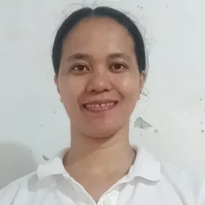 Experience babysitting looking for a job