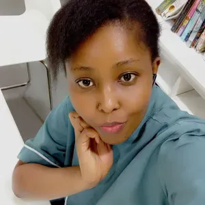 Experienced babysitter looking for a job