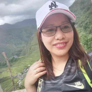 Im willing to work as baby sitter,