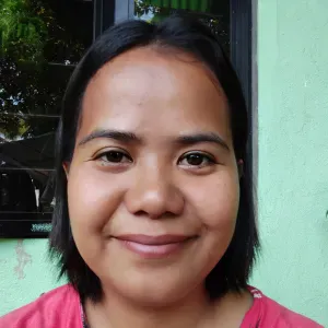 Experience in housekeeping and childcare looking for a job. 