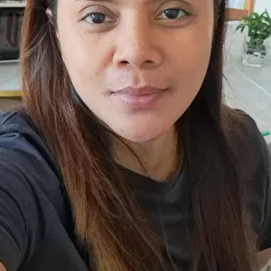 Experienced Helper looking for a Job