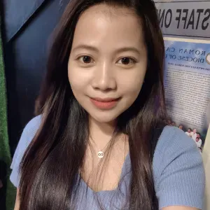 Experienced babysitter looking for a job.