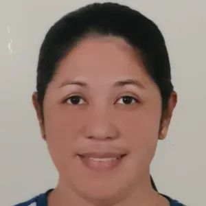 Hardworking Mother looking for a job