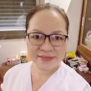 Cook and all around helper for 8 yrs exp in HongKong