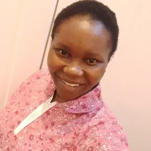 Experience nanny looking for the job 