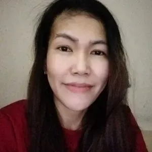 A Filipina helper/nanny looking for a good employer.